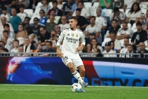 接班人？西媒：塞巴略斯是阿隆索在皇马找到的“新克罗斯和魔笛”