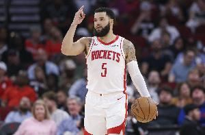 1千万只能用1百万🧠火箭申请伤病特例 但被硬工资帽卡脖子